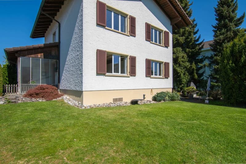 Freistehendes 8.5 Zimmer Ein- oder Zweifamilienhaus mit Raum & Zeit für Ihr Familienleben und Ihre persönlichen Ideen! (17)