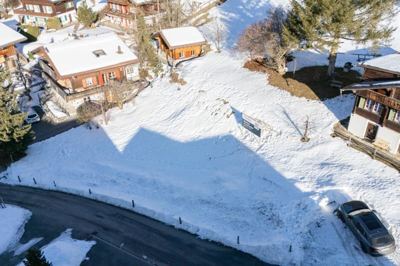Exklusives Bauland an bester Sonnenhanglage in Grindelwald - Wohnen mit Panoramablick, ideal für ein Ein- oder Zweifamilienhaus (4)