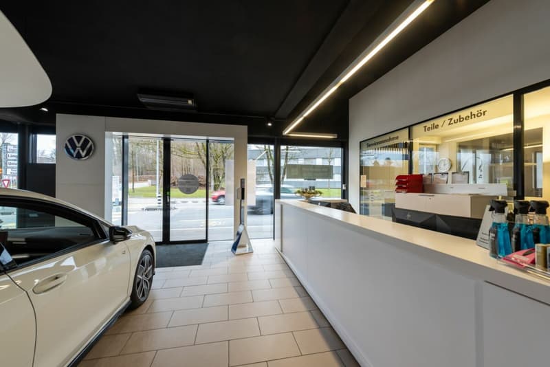 Gewerbeliegenschaft mit Einstellhalle an Toplage in Bern - vielseitig nutzbar & perfekt erschlossen (4)