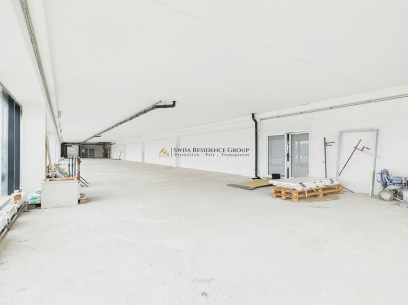 Spazio commerciale flessibile con opzione di espansione locativa nel Riedmatt Center (4)