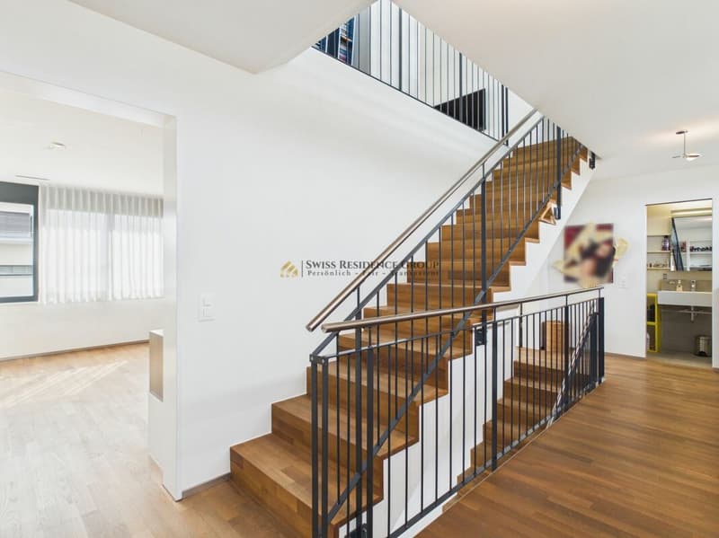 Modernes Einfamilienhaus mit Panorama in Adliswil (16)