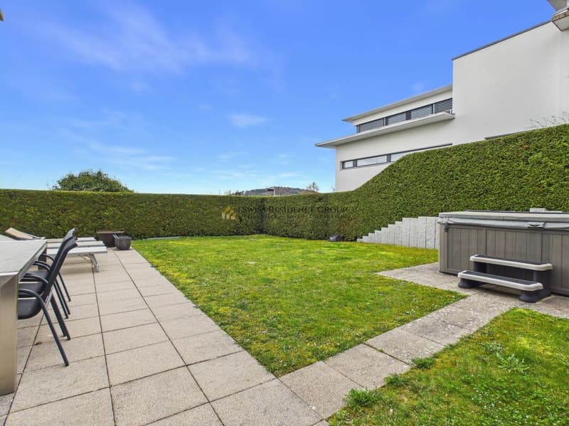 Modernes Einfamilienhaus mit Panorama in Adliswil (3)