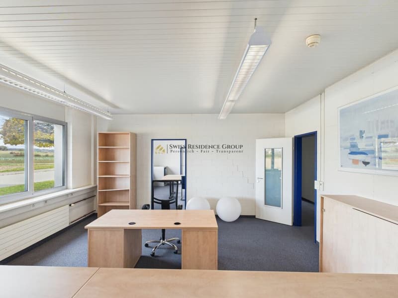 Border-near investment: 5.1% yield object / office and industrial complex in strategic top location! (19)