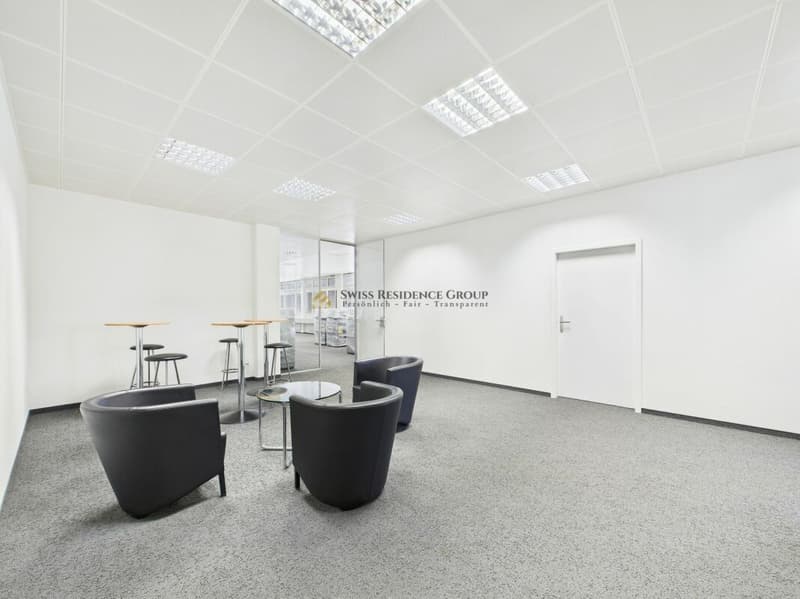 Moderne Büro- und Schulungsräumlichkeiten in Bahnhofnähe (9)