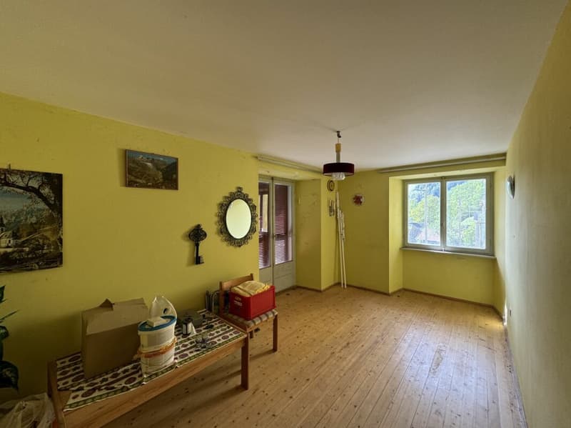 Casa unifamiliare con due appartamenti - Il tuo progetto in una location idilliaca! (9)