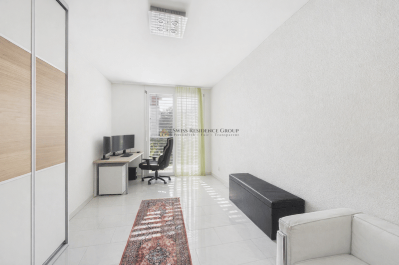Exclusive semi-detached house in Risch with Lake Zug view (9)