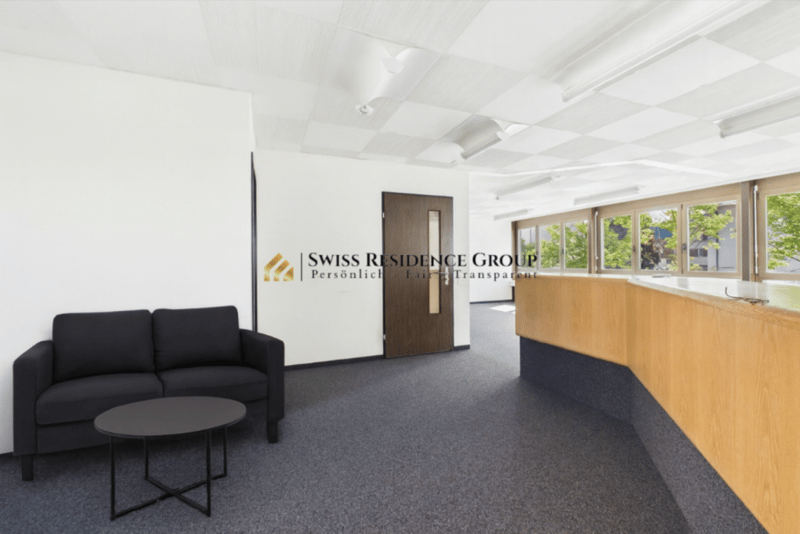 Representative office in the heart of Bülach (8)