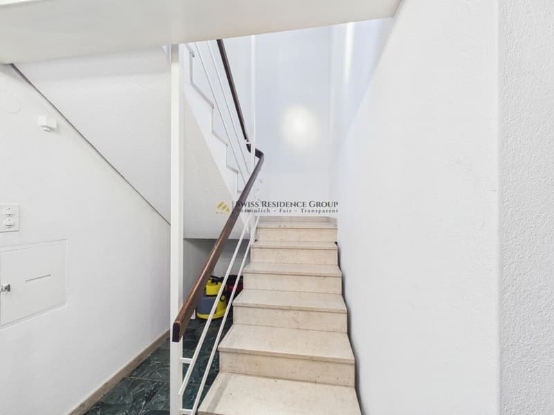 Ampia casa unifamiliare di 6 locali con idillio giardino e garage (4)