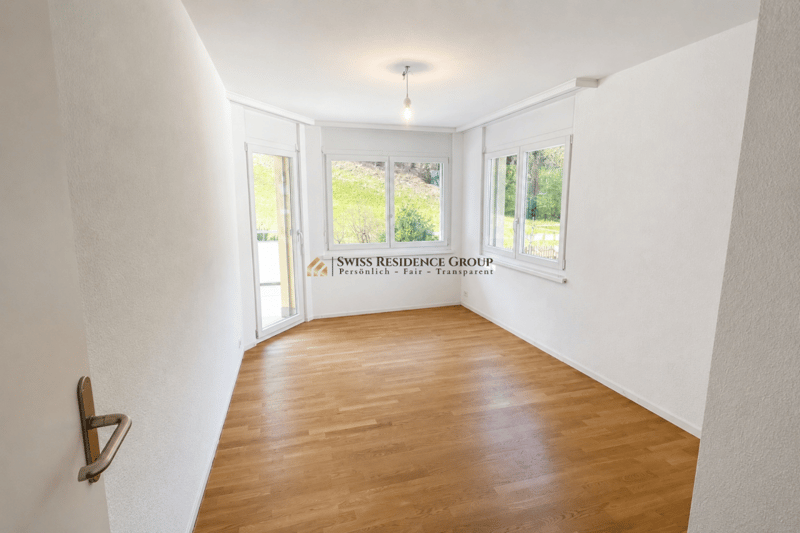Idyllisch im Grünen wohnen mit Top-Anbindung nach Zürich - 4.5 Zimmer (4)