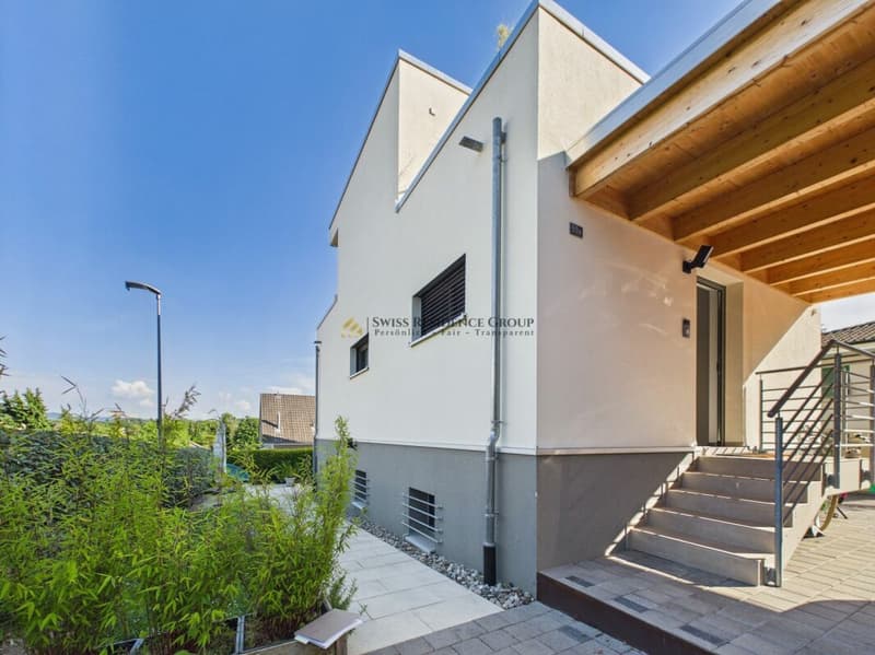 3.5-Zimmer Maisonette Attika-Wohnung mit sonnige 46m2 Dachterrasse (2)