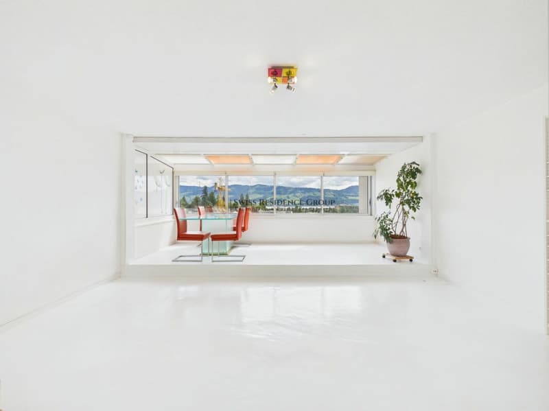 Exklusives 4.5-Zimmer-Reiheneinfamilienhaus mit unvergleichlicher See-, Schloss- und Bergsicht (5)