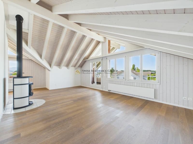 Mehr Raum für Entfaltung: Stilvolle 5.5 Zimmer voller Licht, Eleganz und Ruhe (2)