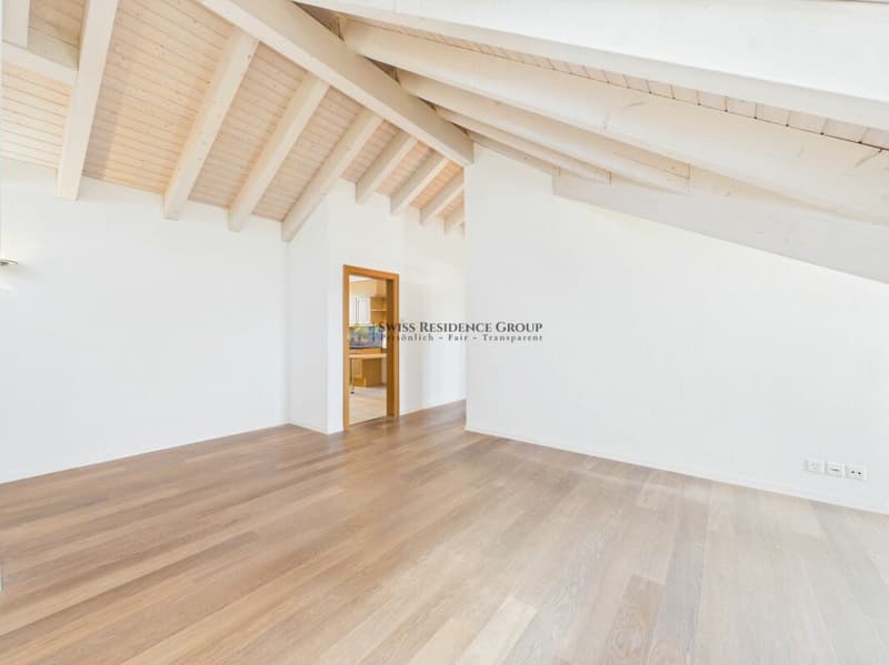 Mehr Raum für Entfaltung: Stilvolle 5.5 Zimmer voller Licht, Eleganz und Ruhe (5)