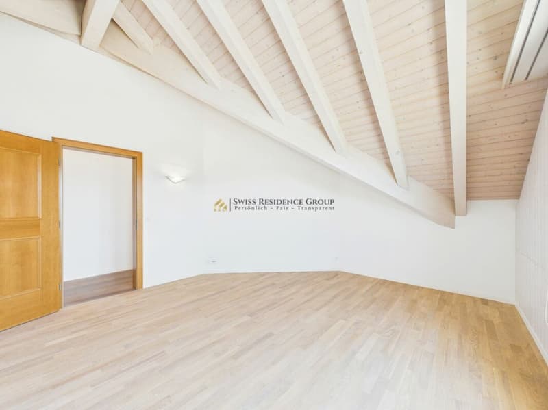 Mehr Raum für Entfaltung: Stilvolle 5.5 Zimmer voller Licht, Eleganz und Ruhe (9)