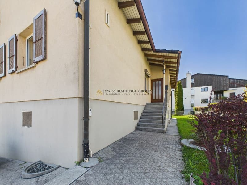Exklusive 5.5-Zimmer-Terrassenwohnung mit See- und Bergsicht in Küssnacht (20)