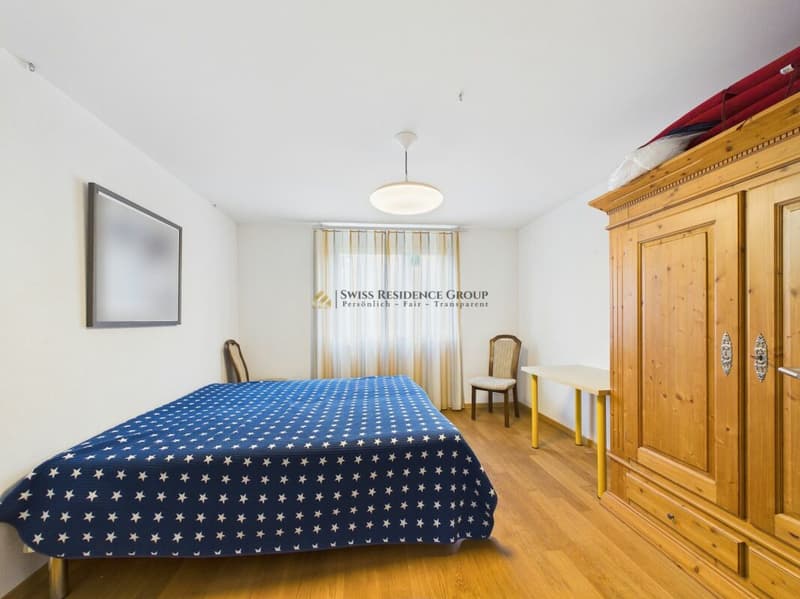 Luxus trifft Lebensqualität - Exklusive 5.5-Zimmer-Wohnung mit attraktivem Steuerfuss (15)