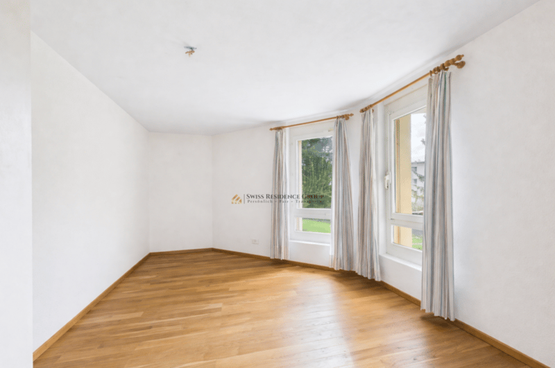 Einfamilienhaus mit grossem Grundstück & angrenzender Landwirtschaftsparzelle (16)