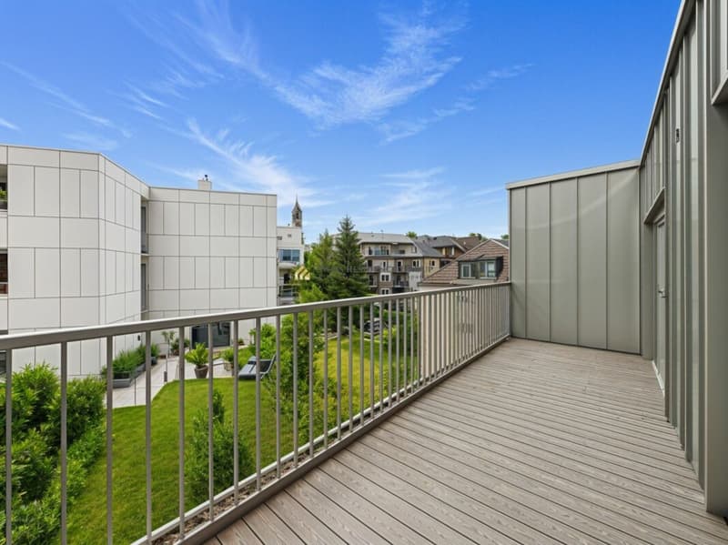 Stilvolle 3.5-Zimmer-Attikawohnung an begehrter, zentrumsnaher Lage (10)