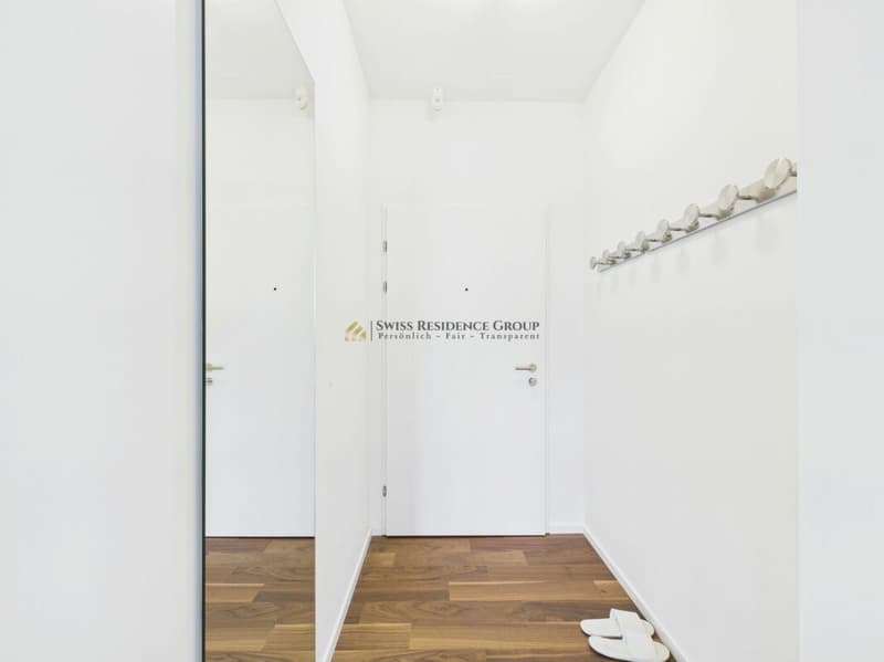 Hochwertig renoviert mit Bauernhaus-Charme, grosser Veranda und Seesicht (3)