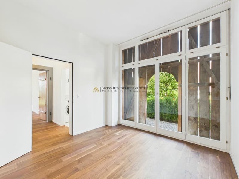 Hochwertig renoviert mit Bauernhaus-Charme, grosser Veranda und Seesicht (9)