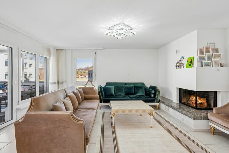 Ihr neues Zuhause: 170 m² Wohnkomfort mit Wintergarten und Cheminée (2)