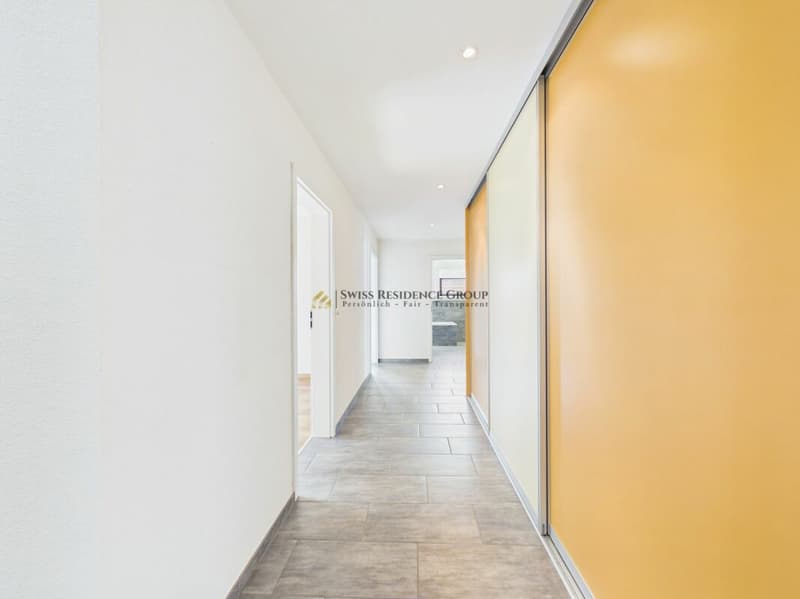 Luxus trifft Lebensqualität - Exklusive 5.5-Zimmer-Wohnung mit attraktivem Steuerfuss (7)