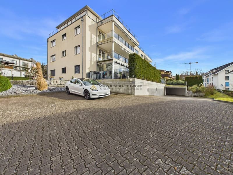 Luxus trifft Lebensqualität - Exklusive 5.5-Zimmer-Wohnung mit attraktivem Steuerfuss (14)