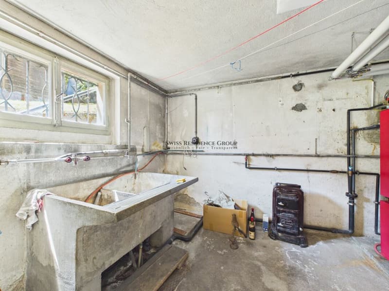 Casa unifamiliare di 7 locali con ufficio, ampio giardino e importante potenziale di ampliamento (17)