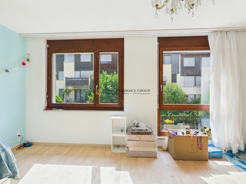 Traumhaftes Wohnen am Fusse des Üetlibergs - Stilvolles 6.5-Zimmer-Doppelhaus (11)