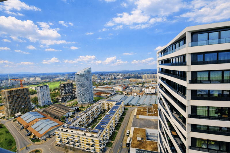 Exklusive 5.5-Zimmer-Wohnung im 33 Obergeschossdes Towers Three Point (2)