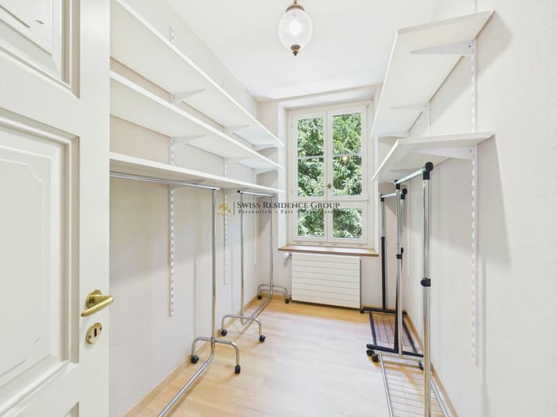 Altbau-Charme trifft auf modernen Luxus - Einzigartige 4.5-Zimmer-Wohnung mit Garten & Cheminée in 8008 Zürich (5)
