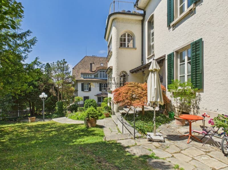 Altbau-Charme trifft auf modernen Luxus - Einzigartige 4.5-Zimmer-Wohnung mit Garten & Cheminée in 8008 Zürich (21)