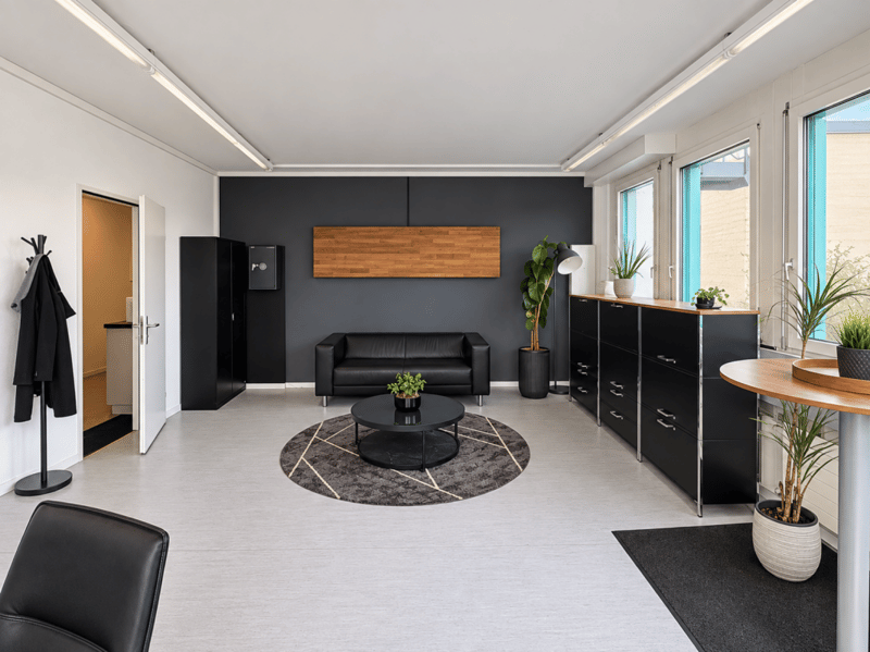 Helles Büro/ Studioraum (3)