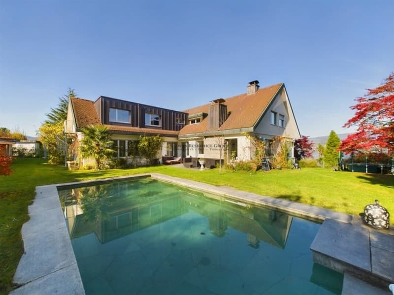 Villa mit Charakter, Seesicht und aussergewöhnlicher Flexibilität (1)