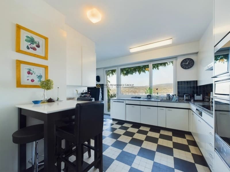 Villa mit Charakter, Seesicht und aussergewöhnlicher Flexibilität (10)