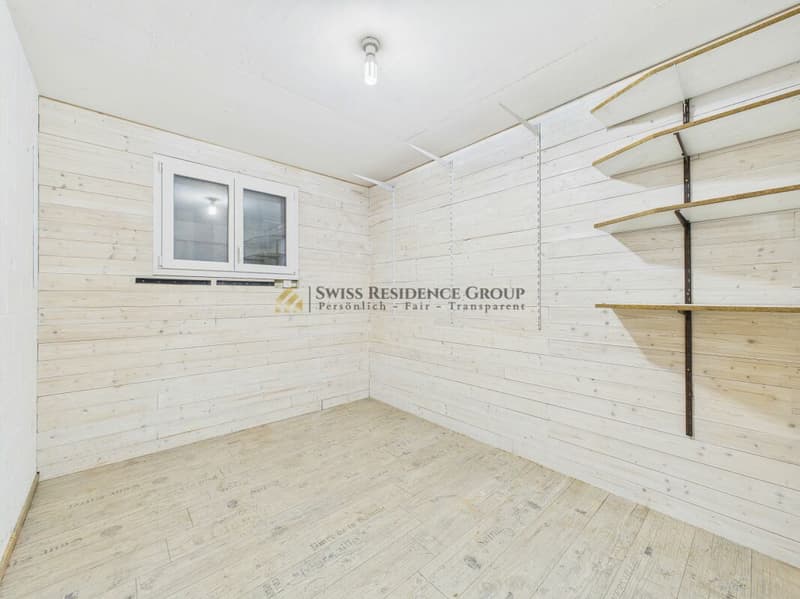 Ein Zuhause mit Charakter - 5.5 Zimmer, Pool, Pizzaofen und viel Lebensqualität (13)