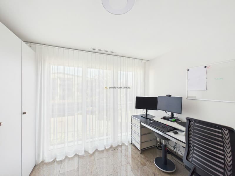 Lichtdurchflutete 4.5-Zimmer-Wohnung mit grosszügigem Sonnenbalkon (8)