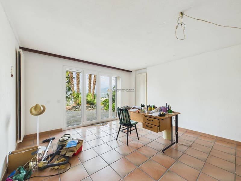 Bellissima casa con la vista mozzafiato (6)