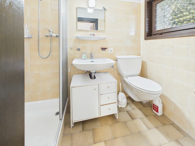 Bellissima casa con la vista mozzafiato (5)
