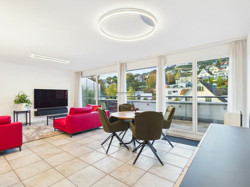 Exklusive Attika Wohnung mit Seesicht an bester Lage (8)