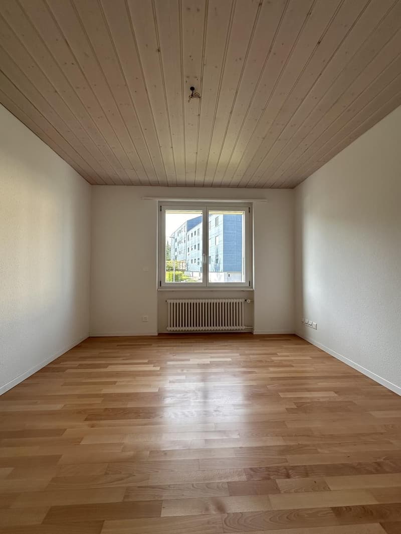 Duplexwohnung mit viel Platz, Terrasse und Wintergarten im Eigentumsstandard (9)