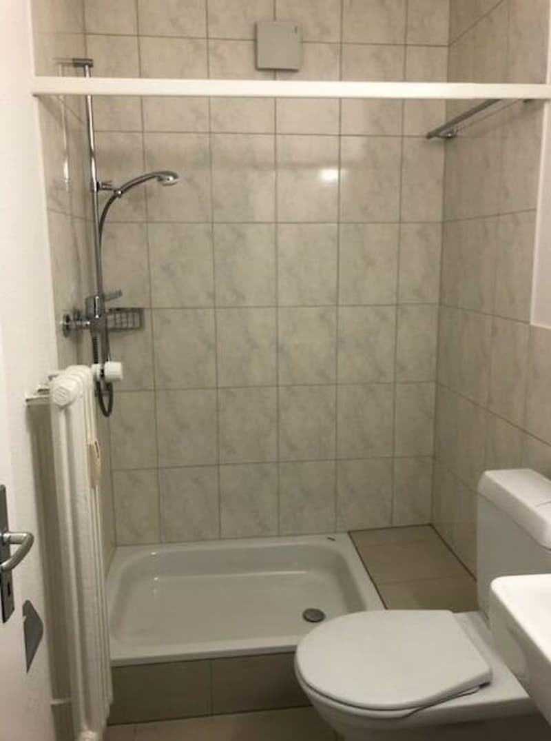 Badezimmer_neu.JPG