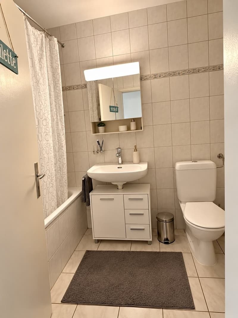 WC_mit_Badewanne.png