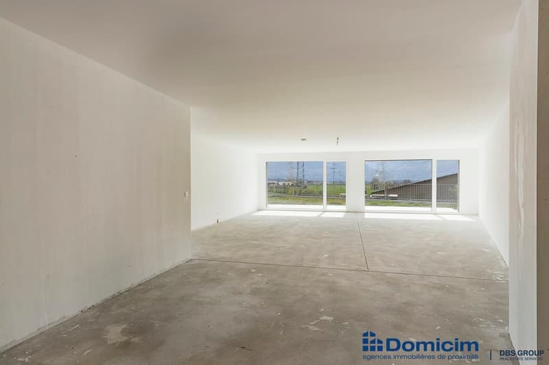 NEUF ! SURFACE COMMERCIALE DE 117m² AVEC TERRASSE-JARDIN (3)
