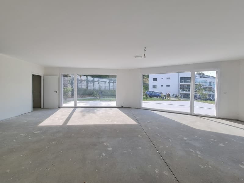 NEUF ! SURFACE COMMERCIALE DE 75m² AVEC TERRASSE-JARDIN (6)