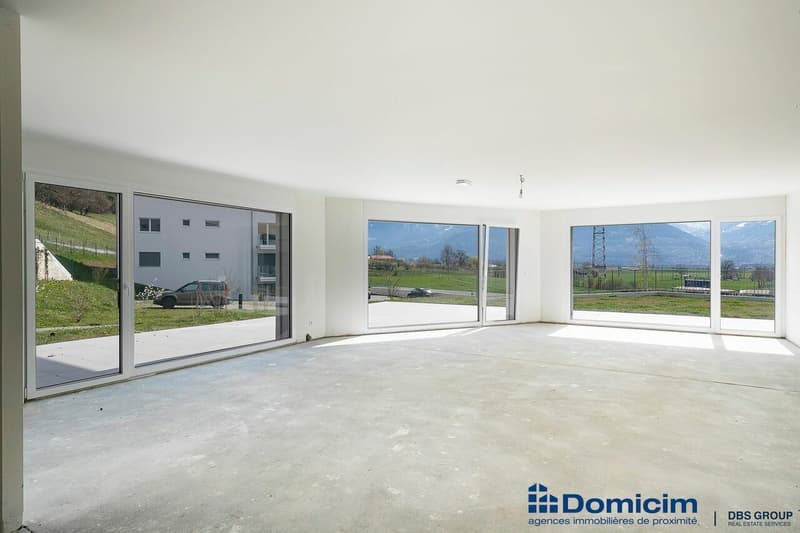 NEUF ! SURFACE COMMERCIALE DE 75m² AVEC TERRASSE-JARDIN (3)