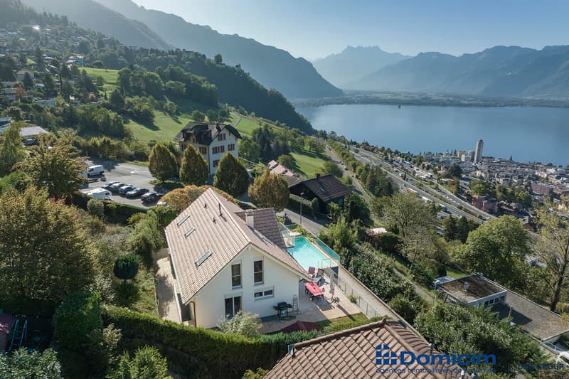 Villa moderne individuelle avec piscine et vue époustouflante ! (3)