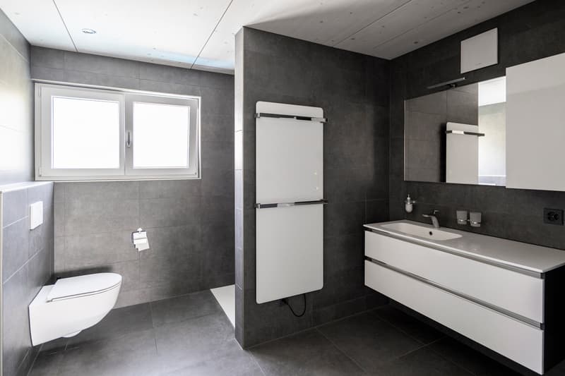 Vue panoramique pour cette villa de 6.5 pces (12)