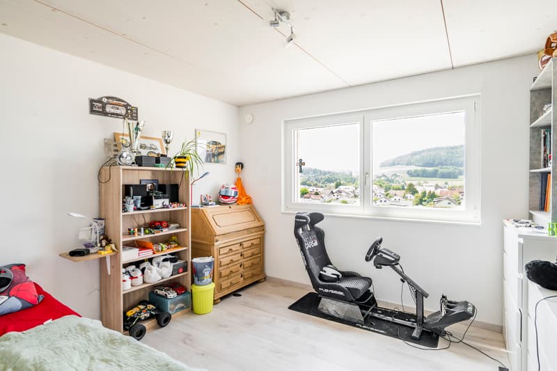 Vue panoramique pour cette villa de 6.5 pces (7)