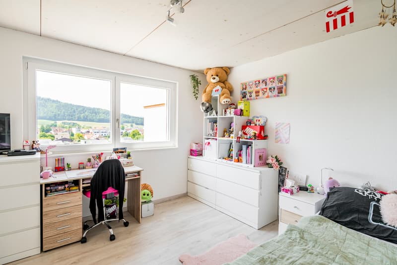 Vue panoramique pour cette villa de 6.5 pces (6)